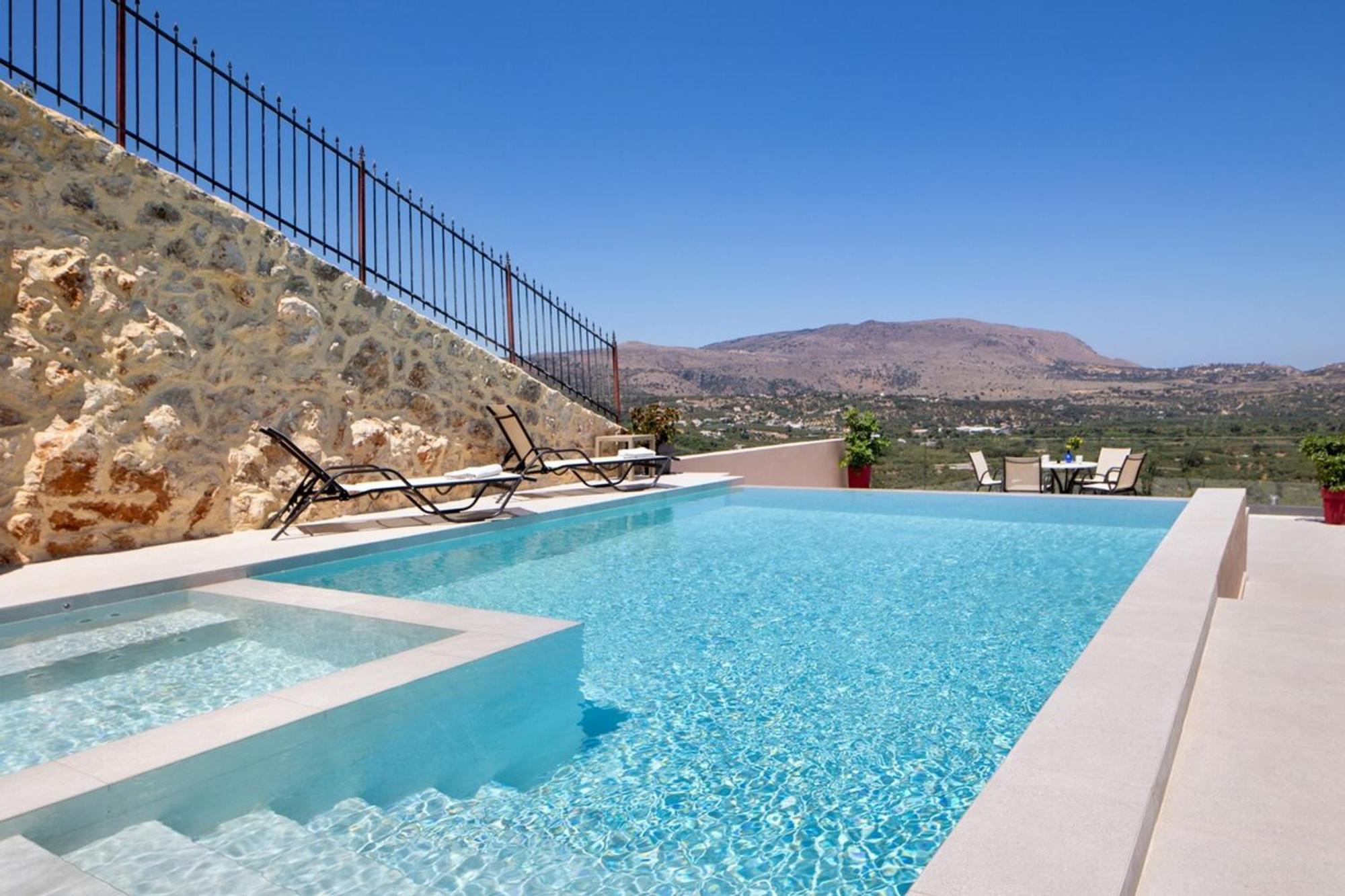 Iconic With Private Pool And Sea View *