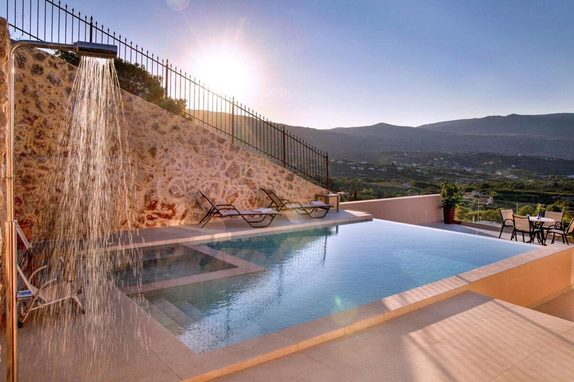 Iconic With Private Pool And Sea View *