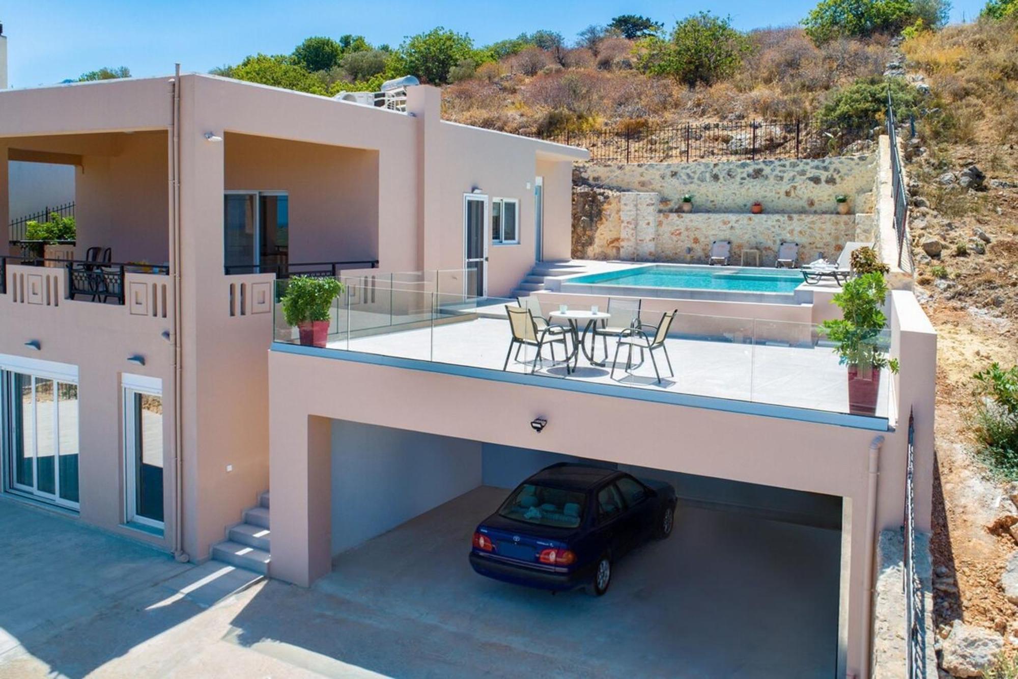 Iconic With Private Pool And Sea View *