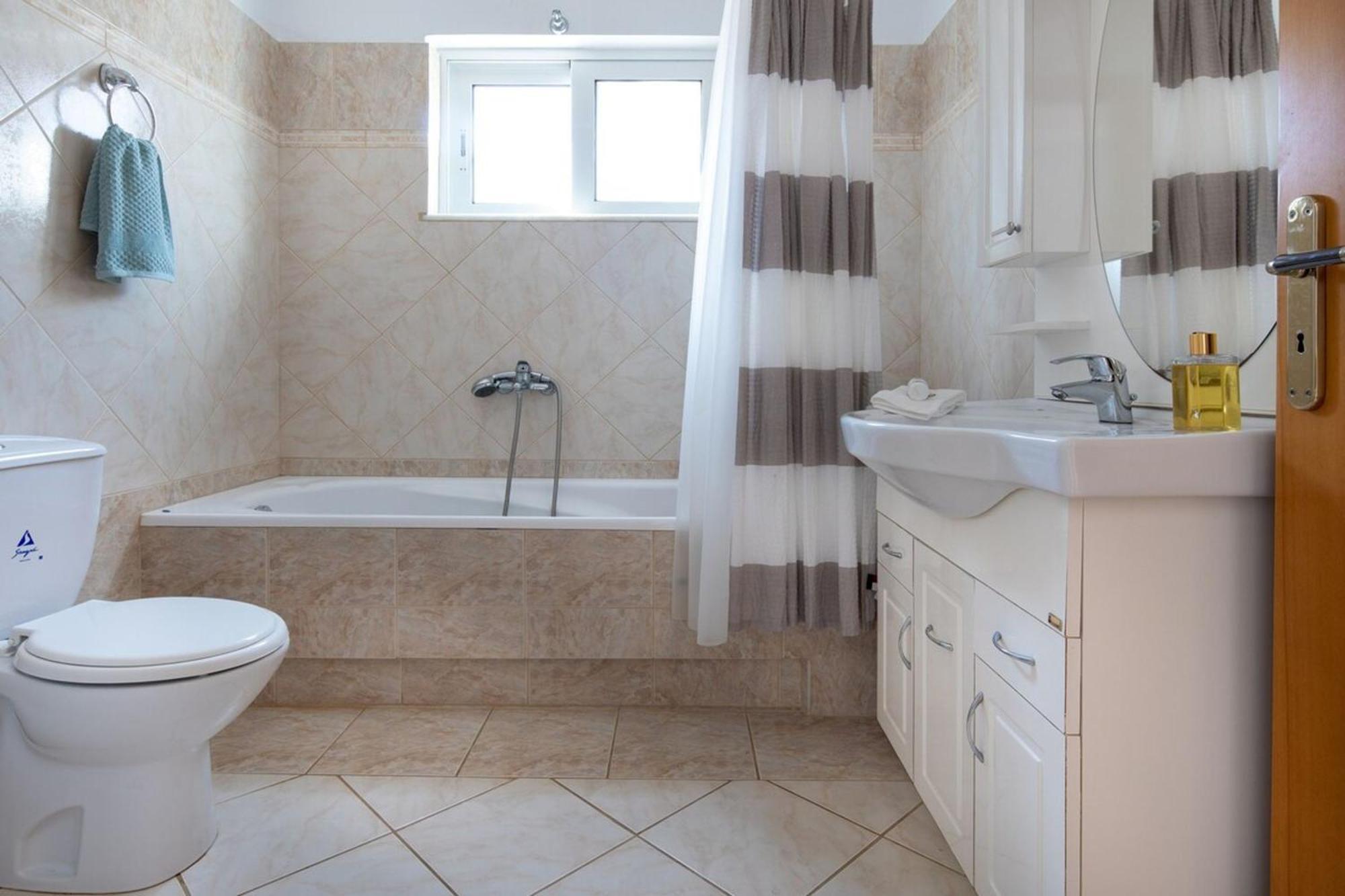 Villa Iconic With Private Pool And Sea View Provarma